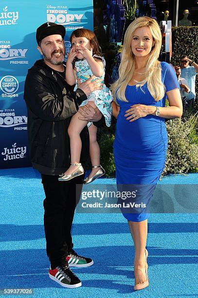 Pasquale Rotella, Holly Madison and daughter Rainbow Aurora Rotella attend the premiere of "Finding Dory" at the El Capitan Theatre on June 8, 2016...