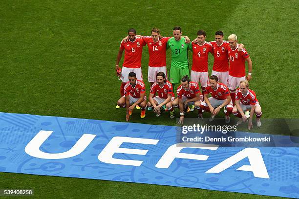 Wales playes line up for team photos prior to the UEFA EURO 2016 Group B match between Wales and Slovakia at Stade Matmut Atlantique on June 11, 2016...