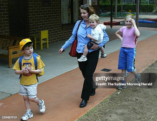 Margret Rafferty 212 Margaret Pearce Photos & High Res Pictures - Getty Images