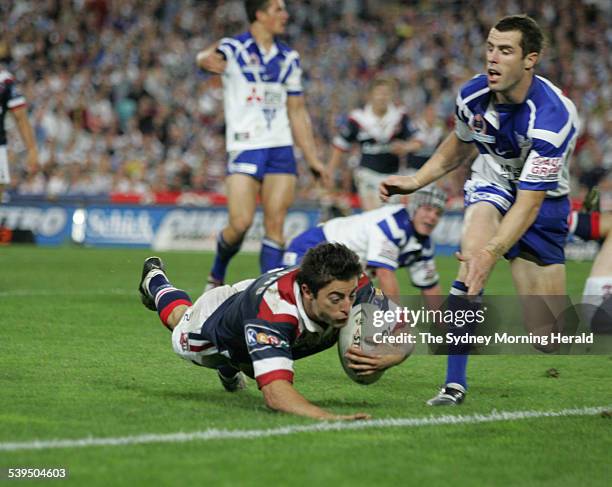 The NRL Rugby League Grand Final between The Sydney Roosters and Canterbury Bulldogs at Telstra Stadium Homebush on 3 October 2004. Roosters player...