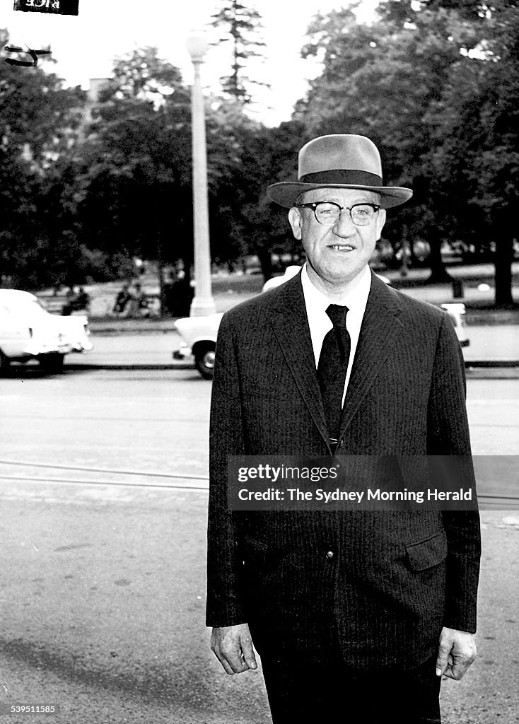 Arthur Calwell at the Banco Court in Sydney for the swearing in of Dr H.V. Evatt