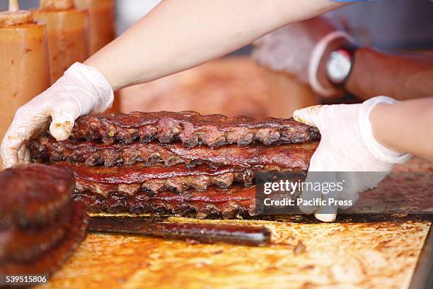 Madison Fat Ribs Madison Katz Photos and Premium High Res Pictures - Getty Images