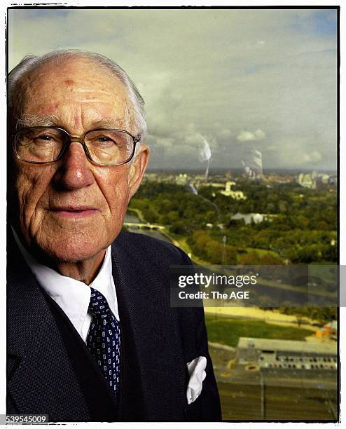 Former Australian Prime Minister Malcolm Fraser photographed in his Melbourne office. 20 April 2005 THE AGE INSIGHT Picture by JOHN DONEGAN
