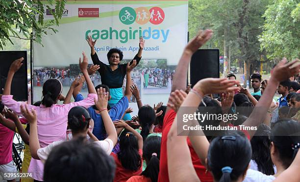 People participate on the Raahgiri Day, organised by the Gurgaon administration along with support from EMBARQ India, Pedal Yatris, NMT group, the...