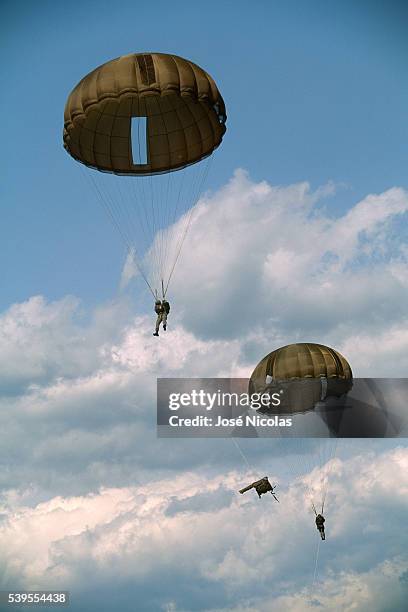 2nd Foreign Parachute Regiment Photos And Premium High Res Pictures 2nd-foreign-parachute-regiment-photos-and-premium-high-res-pictures