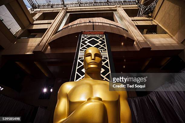 88th Academy Awards press room Golden Statue on the Red Carpet.