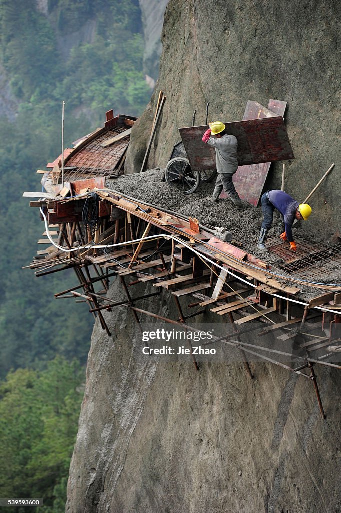 Building road in the sky