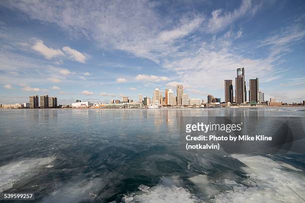 wide view of detroit - detroit michigan stock pictures, royalty-free photos & images