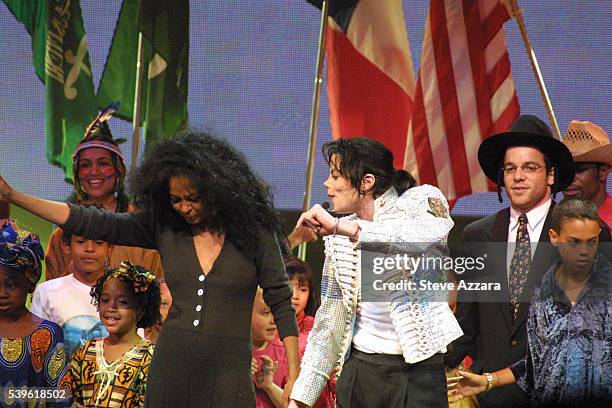 Diana Ross and Michael Jackson perform on stage during the Democratic National Committee's "A Night At The Apollo."