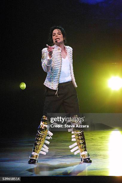 Michael Jackson performs on stage during the Democratic National Committee's "A Night At The Apollo."