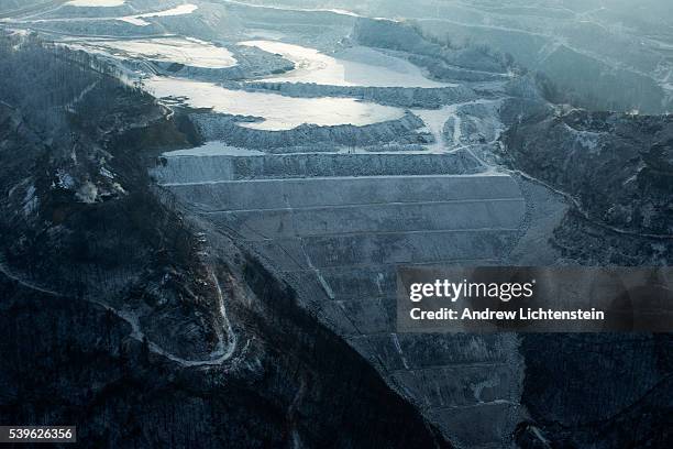 Arkwright Mine 1,304 West Virginia Coal Mine Stock Photos, High-Res Pictures, and ...