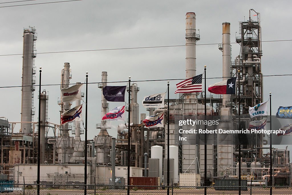 Three Rivers Refinery The Valero Three Rivers Refinery, located about halfway between San ...
