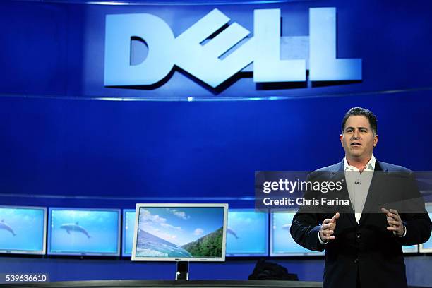 Ceo At Computer 179 Dell Computer Corp Photos & High Res Pictures - Getty Images