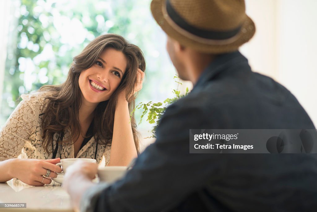 USA, New Jersey, Couple sitting at table