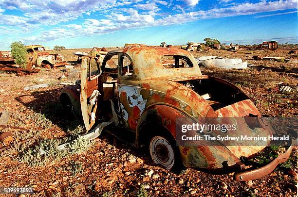 Car graveyard at Mount Wood inside Sturt National Park at Tibooburra, 15 July 1997. SMH NEWS Picture by QUENTIN JONES.