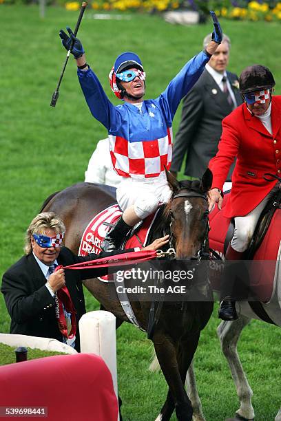 Horseracing. Spring Carnival. COX PLATE DAY. RACE 7. Cox Plate. Jockey Glenn Boss and owner Tony Santic with champion mare Makybe Diva after...