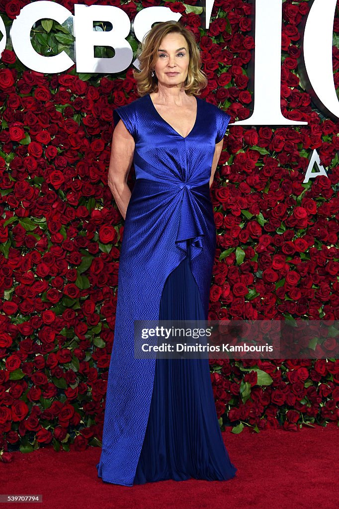 2016 Tony Awards - Arrivals