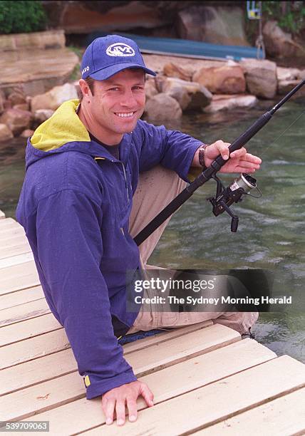 Andrew Ettingshausen at his Port Hacking home for Christmas Issue of Tempo, 14 November 2000. SMH Picture by DALLAS KILPONEN