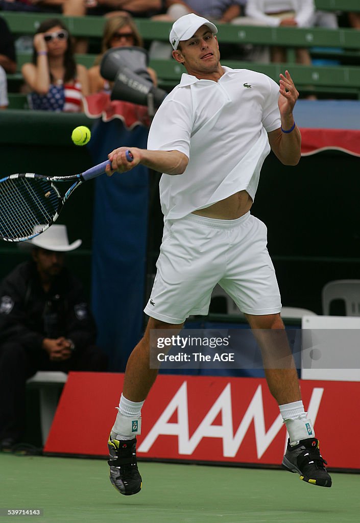 AAMI Classic, Kooyong. Andy Roddick in action against Nicolas Kiefer. 14th Jan