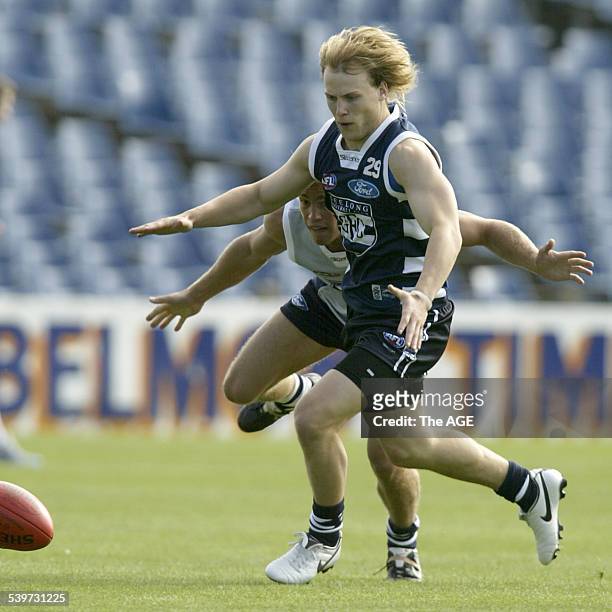 Geelong cats intra club pactice match at skilled stadium. Shows midfielder Gary Ablett jr. 11th Feb 2006 THE AGE Picture by KEN IRWIN