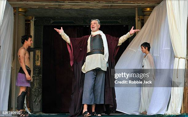 Paul Socket Actor 20 Pandarus Stock Photos, High-Res Pictures, and Images - Getty Images