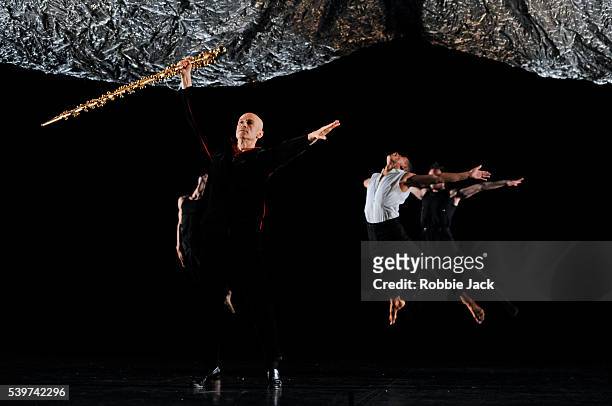 Cerc Gelabert with artists of the Gelabert Azzopardi Companyia de Dansa in the production "Conquassabit" at the Festival Theatre as part of the...