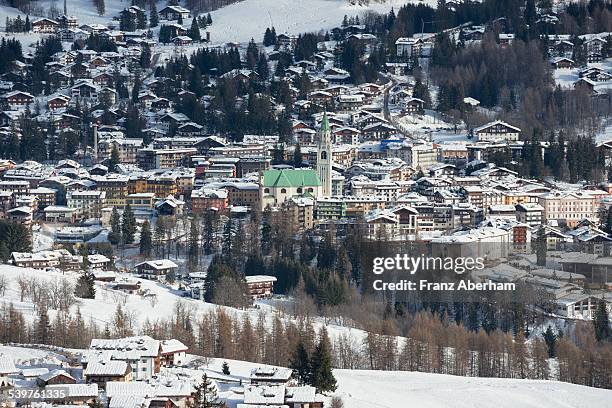 cortina d'ampezzo - cortina stock pictures, royalty-free photos & images