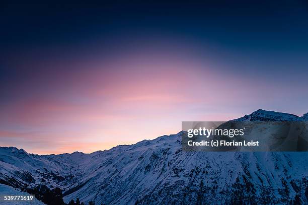 mountain sunset - sölden stock-fotos und bilder