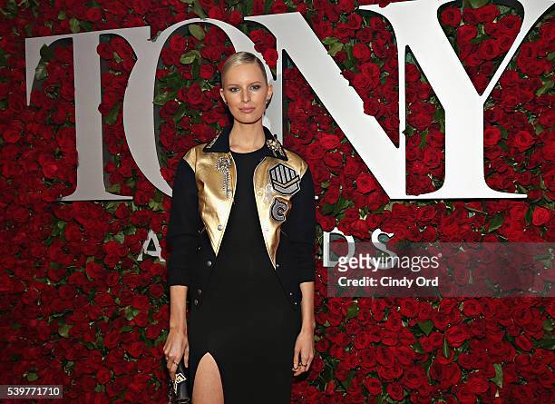 Model Karolina Kurkova attends the 70th Annual Tony Awards at The Beacon Theatre on June 12, 2016 in New York City.