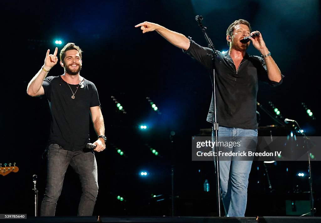 2016 CMA Music Festival - Day 4