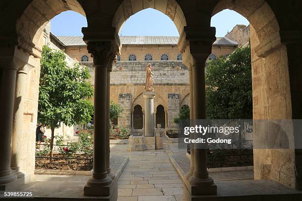 basilica of the nativity - iglesia de la natividad fotografías e imágenes de stock