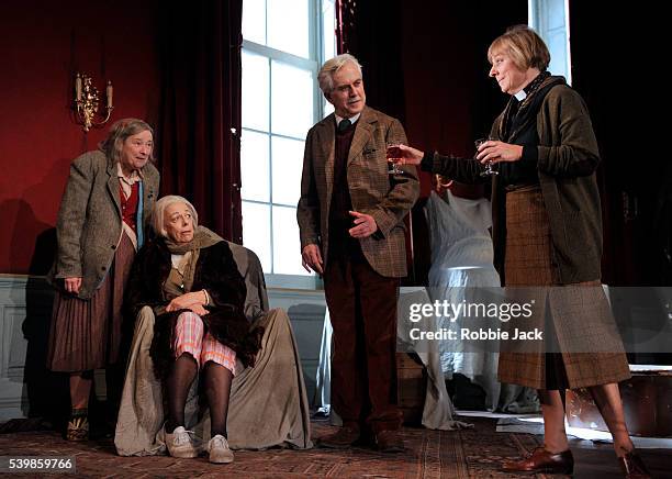 Linda Bassett as Iris, Frances de la Tour as Dorothy Stacpoole,Nicholas le Prevost as Ralph Lumsden and Selina Cadell as June Stacpoole in Alan...