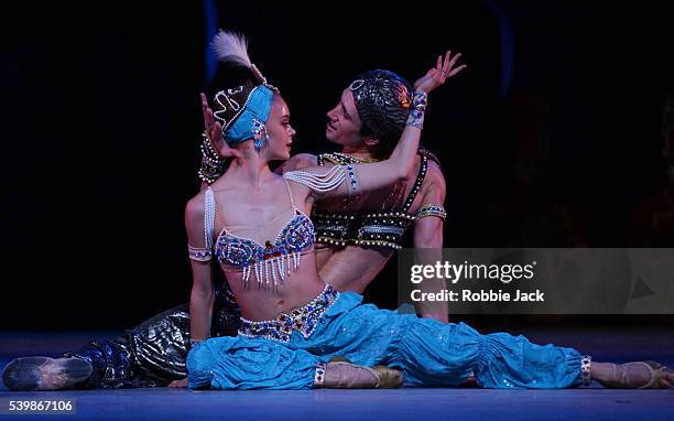 Tatiana Tkachenko and Daniil Korsuntsev in the production "Scheherazade" at the Royal Opera House in Covent Garden.