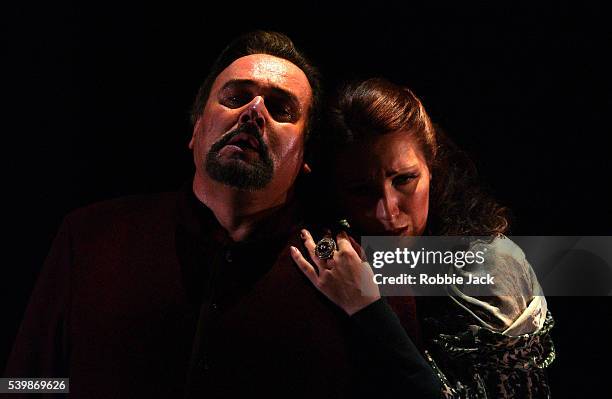 David Rendall Opera 155 David Rendall Stock Photos, High-Res Pictures, and Images - Getty ...