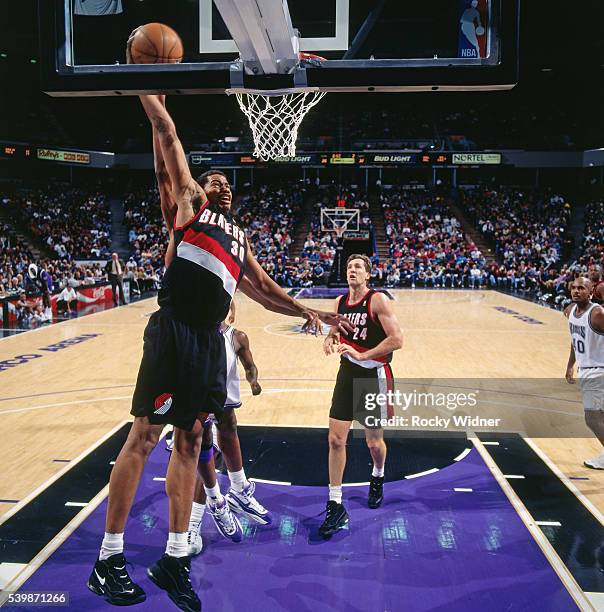 M Rasheed Ca 46 Rasheed Wallace 1998 Photos & High Res Pictures - Getty Images