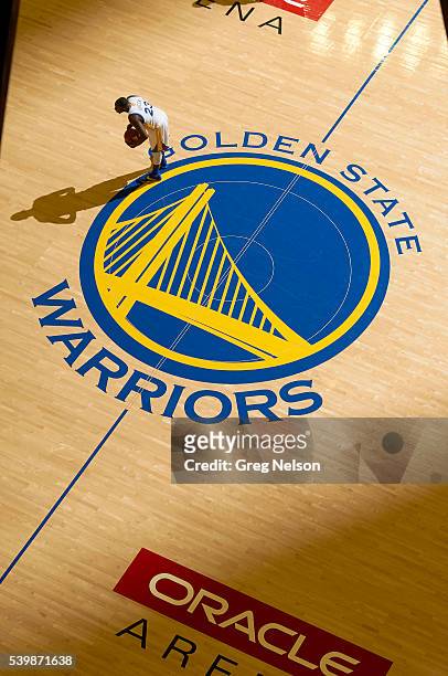 359 Golden State Warriors Logo Photos and Premium High Res Pictures - Getty  Images