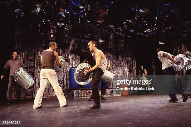 Stomp Dance Fotografías e imágenes de stock - Getty Images