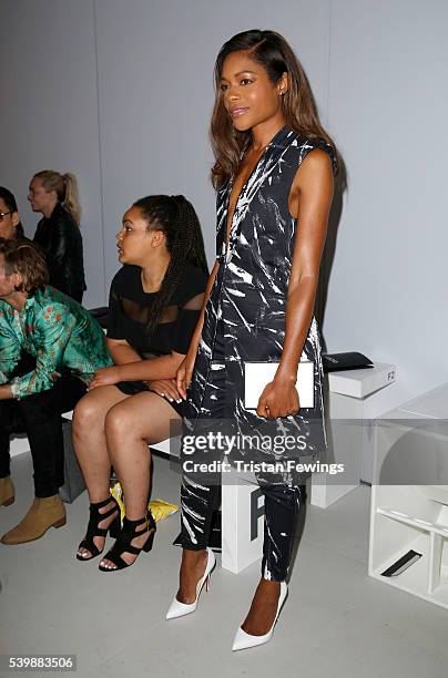 Naomie Harris attends the Songzio show during The London Collections Men SS17 at BFC Show Space on June 13, 2016 in London, England.