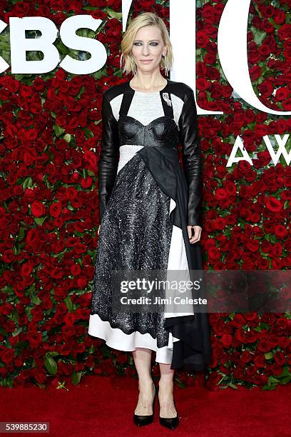 Cate Blanchett attends the 2016 Tony Awards - Red Carpet at The Beacon Theatre on June 12, 2016 in New York City.