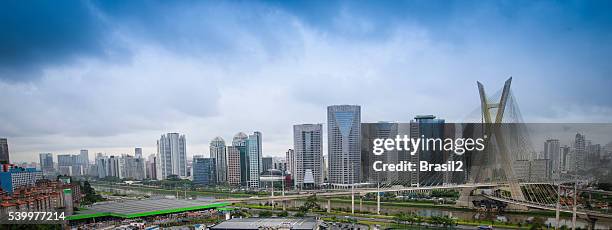 octavio frias de oliveira-brücke in sao paulo - são paulo stock-fotos und bilder