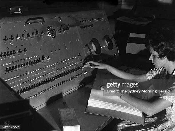Computer Programming 1960s 299 Computer 1960 Stock Photos, High-Res Pictures, and Images - Getty ...