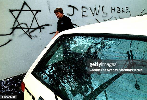 Anti-semitic graffiti attack on a house in Bourke Street, Woolloomooloo, 17 November 2000. SMH Picture by NICK MOIR
