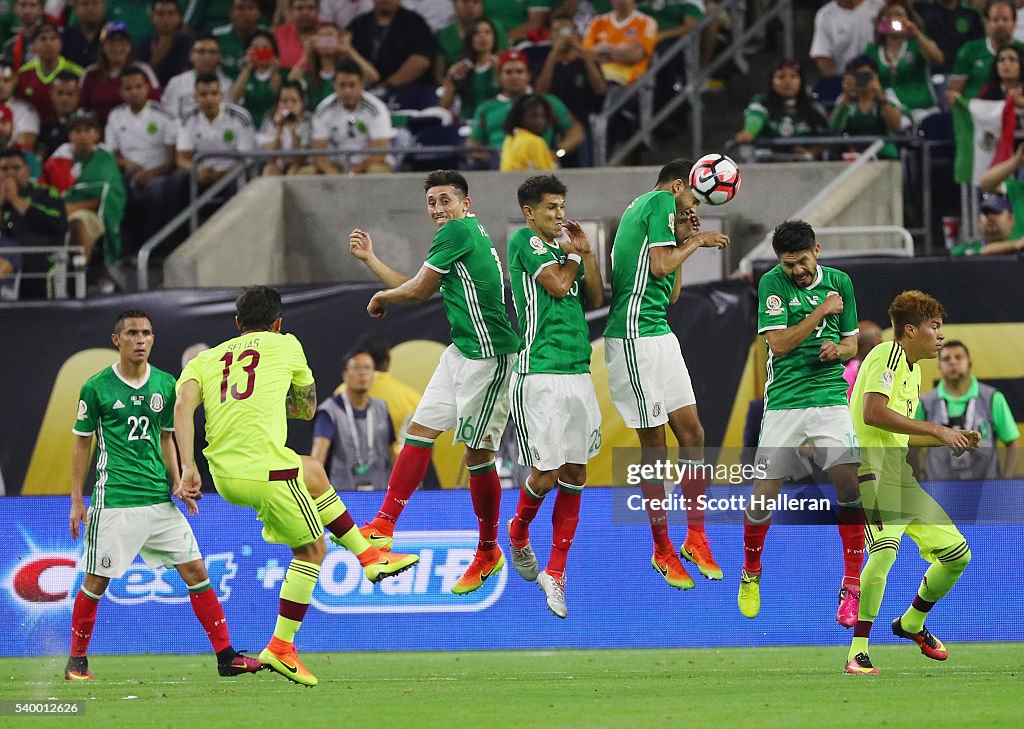 Mexico v Venezuela: Group C - Copa America Centenario