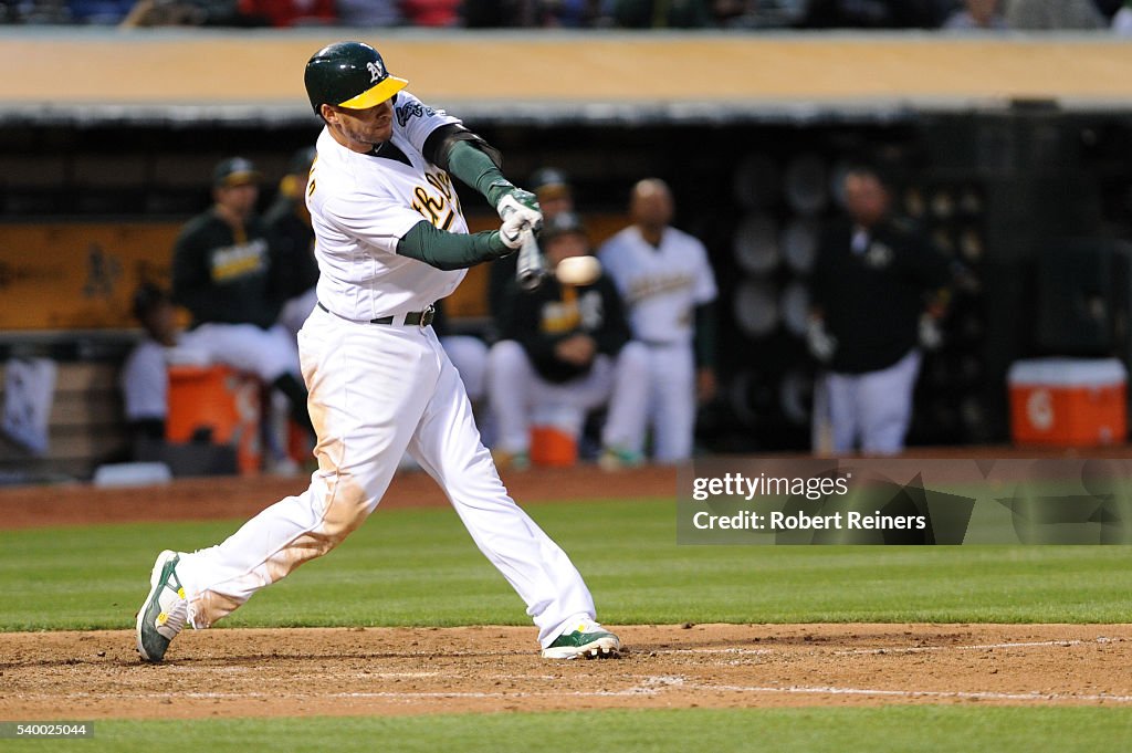 Texas Rangers v Oakland Athletics
