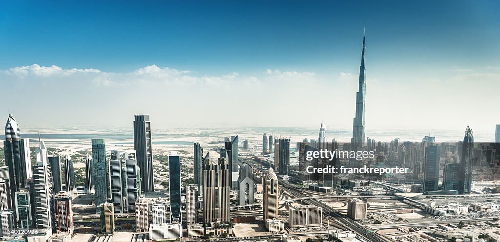 Dubai skyline mit der Innenstadt