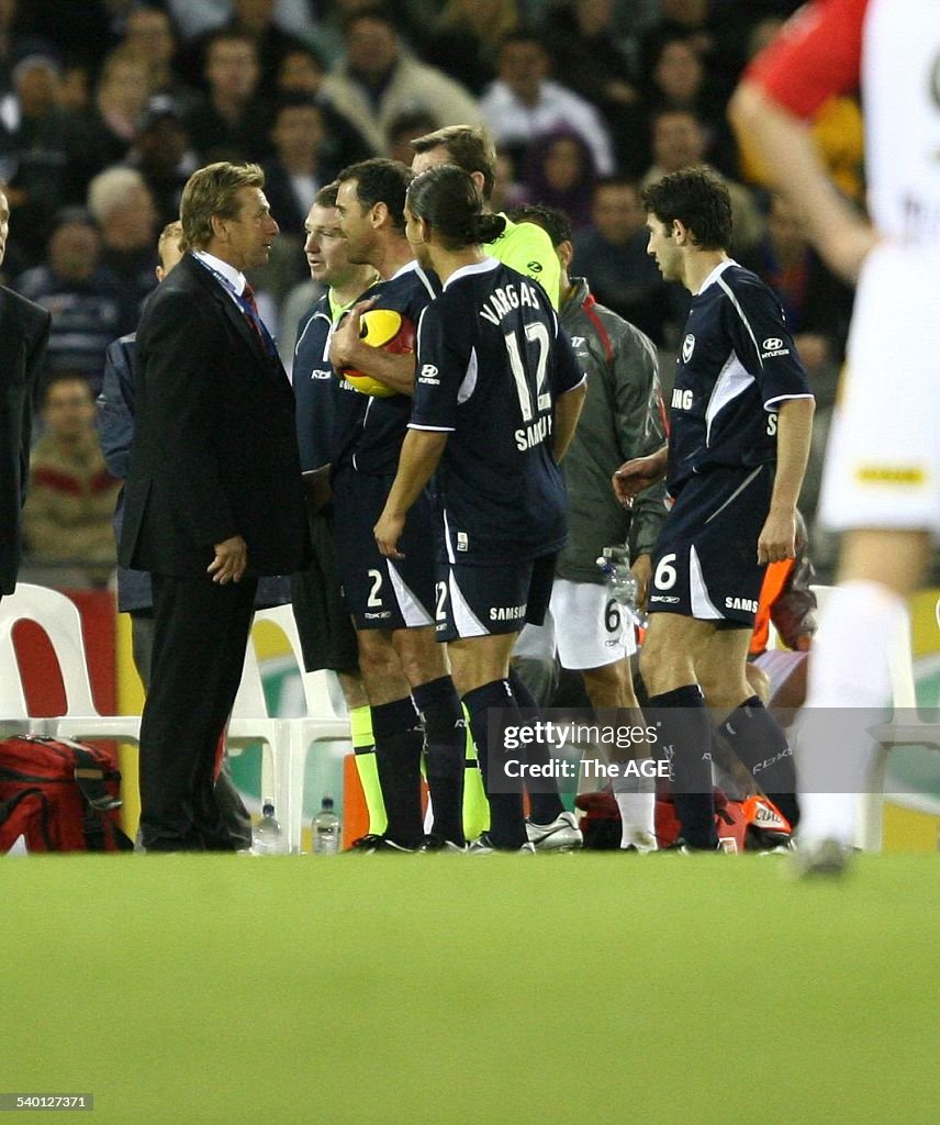 Adelaide coach John Kosmina and Kevin Muscat clash on the sidelines after Kosmin