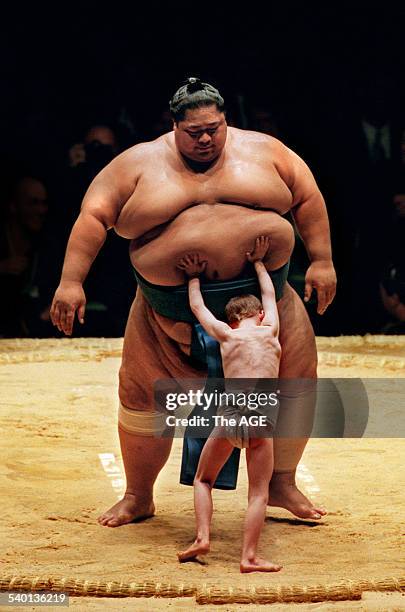 Rishiki Photos And Premium High Res Pictures Getty Images walter-hudson-1944-1991-once-recognized-as-the-world-s-heaviest-man