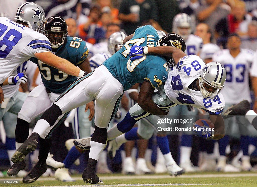 Jacksonville Jaguars v Dallas Cowboys