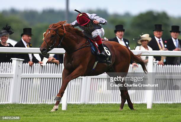 Frankie Dettori winner of The St Jame's Palace Steaks riding Galileo Gold during day 1 of Royal Ascot at Ascot Racecourse on June 14, 2016 in Ascot,...