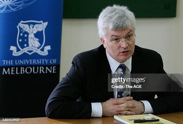 Professor Glyn Davis, Vice-Chancellor of the University of Melbourne, 15 November 2005. THE AGE Picture by SEBASTIAN COSTANZO